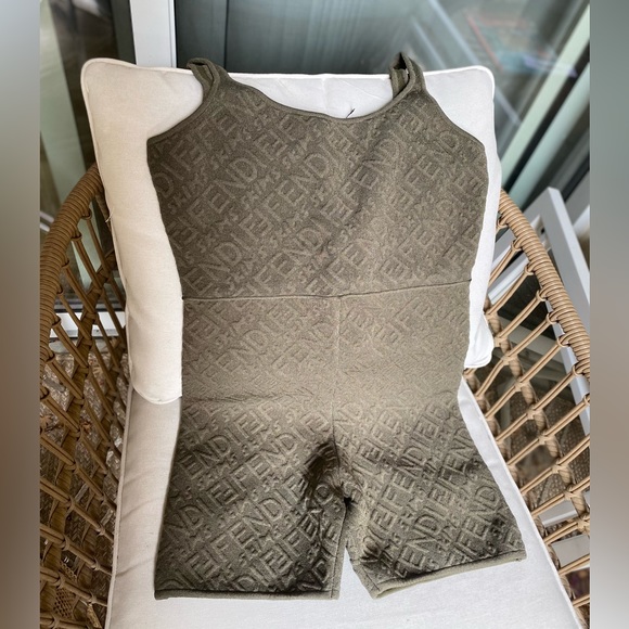 NWT FENDI X SKIMS Embossed jumpsuit romper Illinois 8 $1,190 - Picture 4 of 10